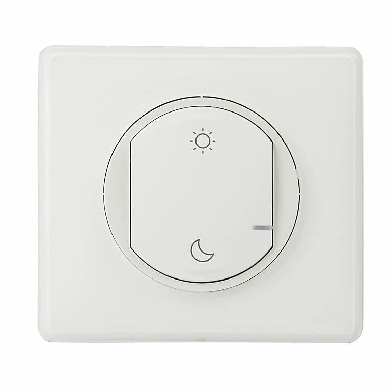 Castorama Commande Sans Fil Lever/Coucher Pour Installation Connectée Céliane With Netatmo Blanc 3 Castorama Commande Sans Fil Lever/Coucher Pour Installation Connectée Céliane With Netatmo Blanc